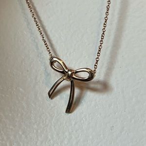 Tiffany & Co. Bow Necklace in Rose Gold